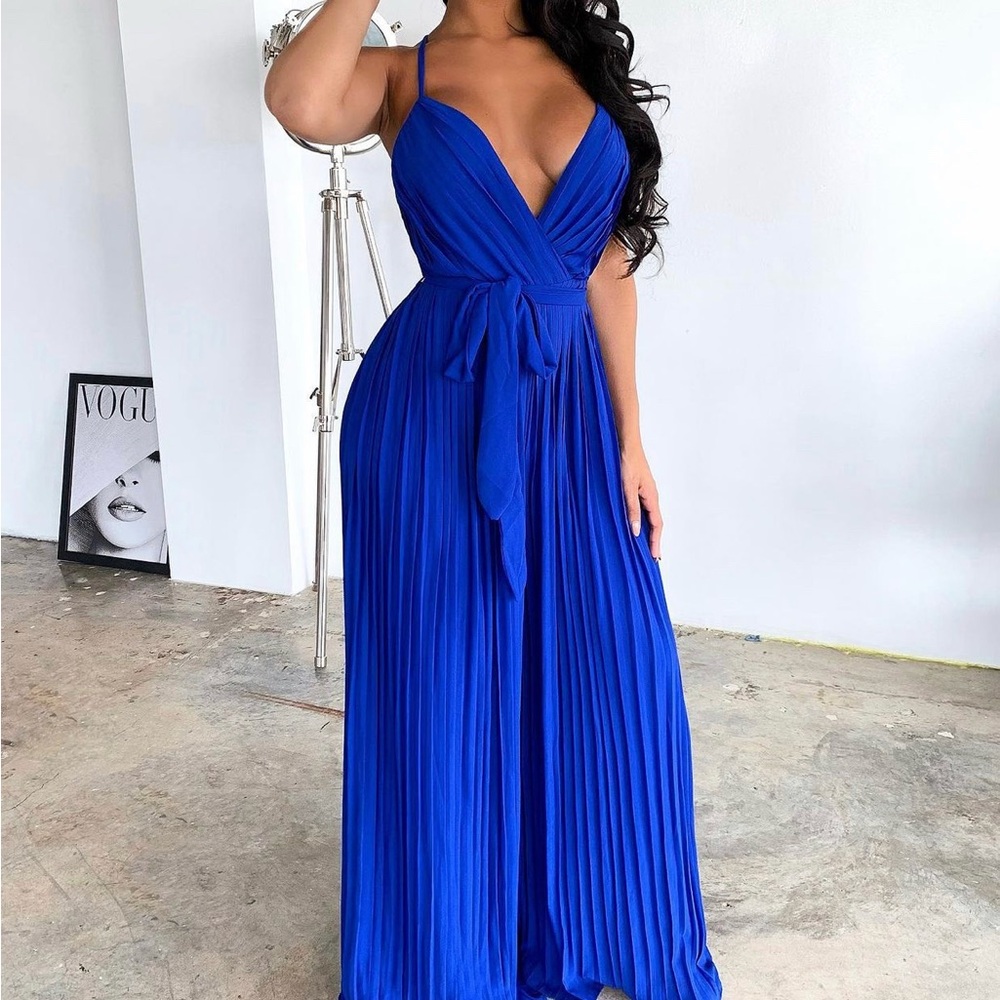 Elegant Blue Maxi Dress